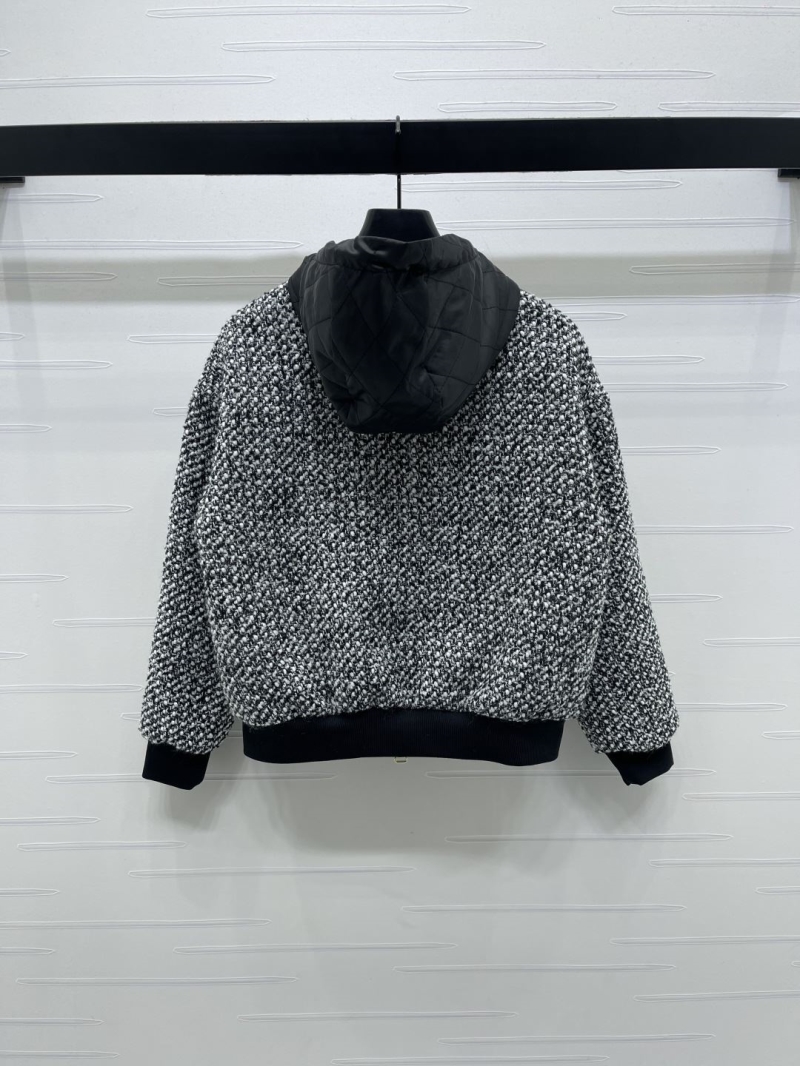 l0vis Vvtt0n outwear